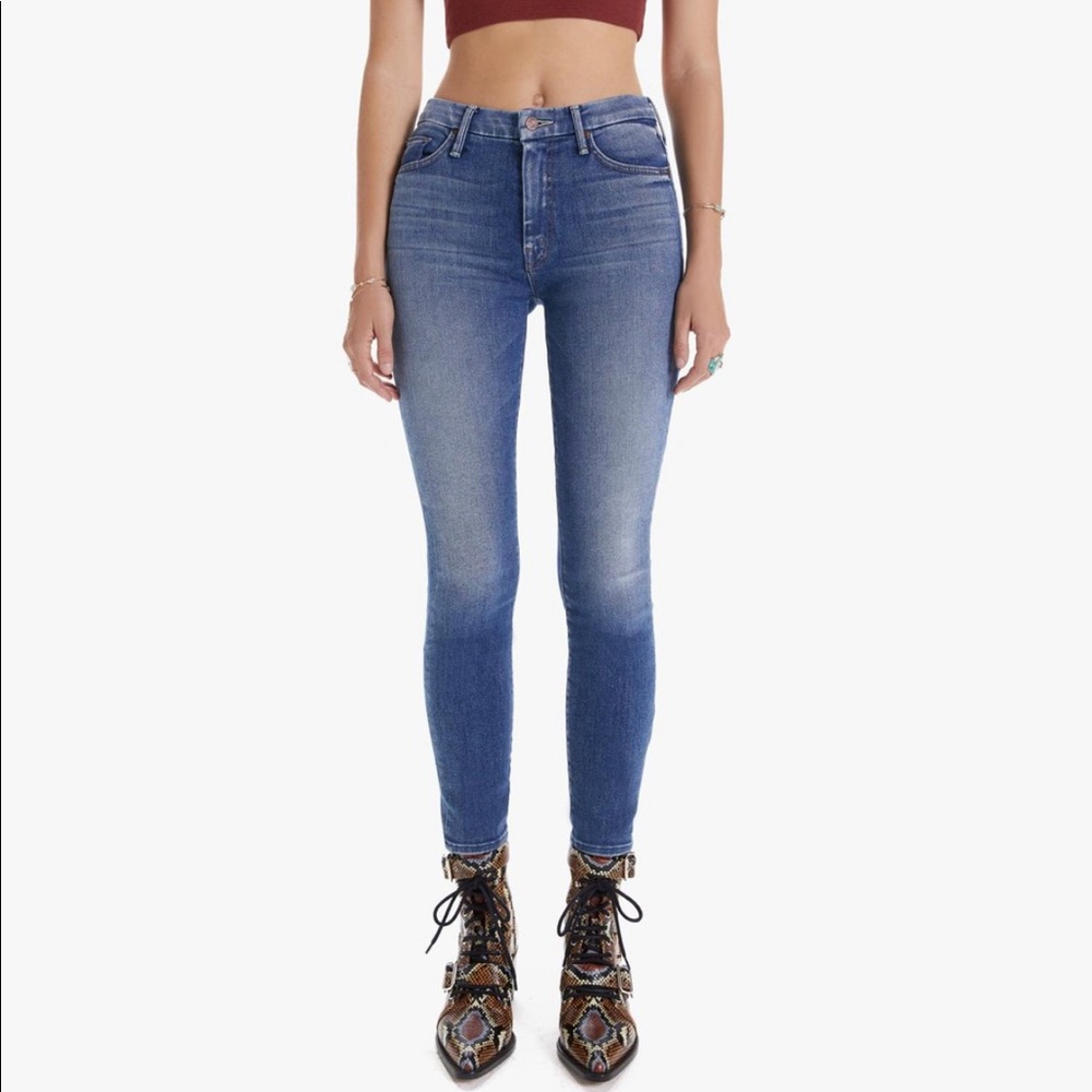 Mother NWT High waisted looker denim jeans